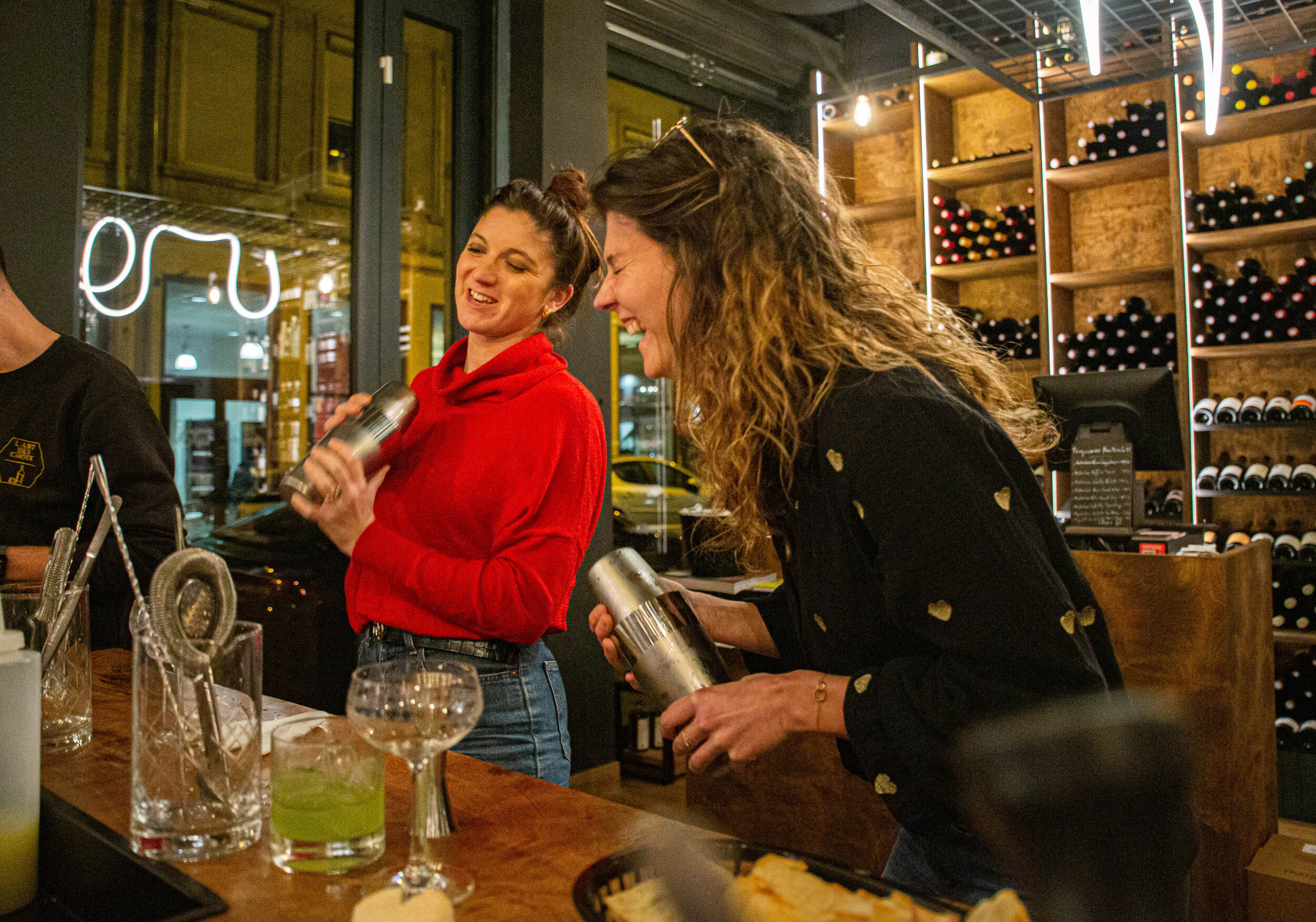 Wecandoo - Découvrez le monde du bar et réalisez 3 cocktails avec Gaëtan - Image n°8