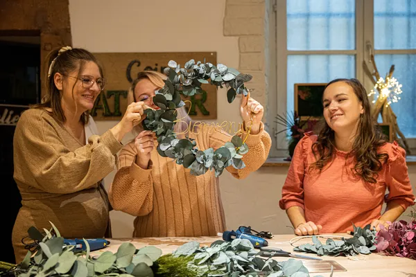 Composez votre couronne végétale avec Nelly - Image n°1 - Wecandoo