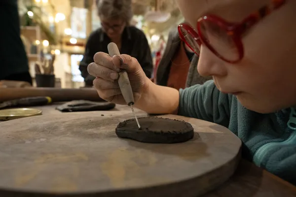 Réalisez votre set à dessert en duo avec votre enfant accompagnés par Coline - Image n°3 - Wecandoo