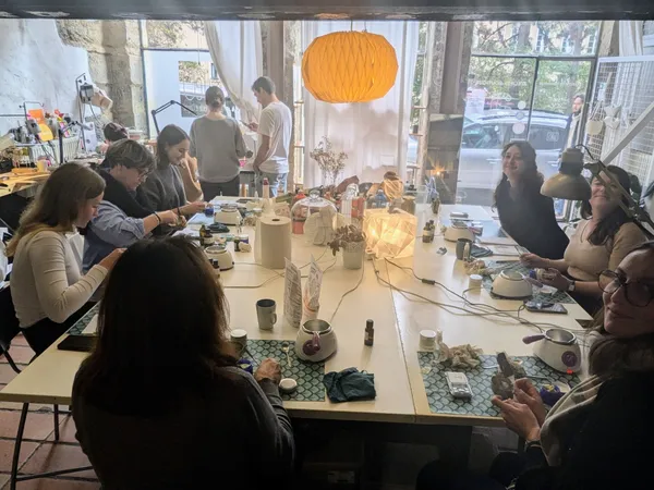 Engagez votre équipe et fabriquez vos produits ménagers et écologiques avec Bénédicte - Image n°2 - Wecandoo