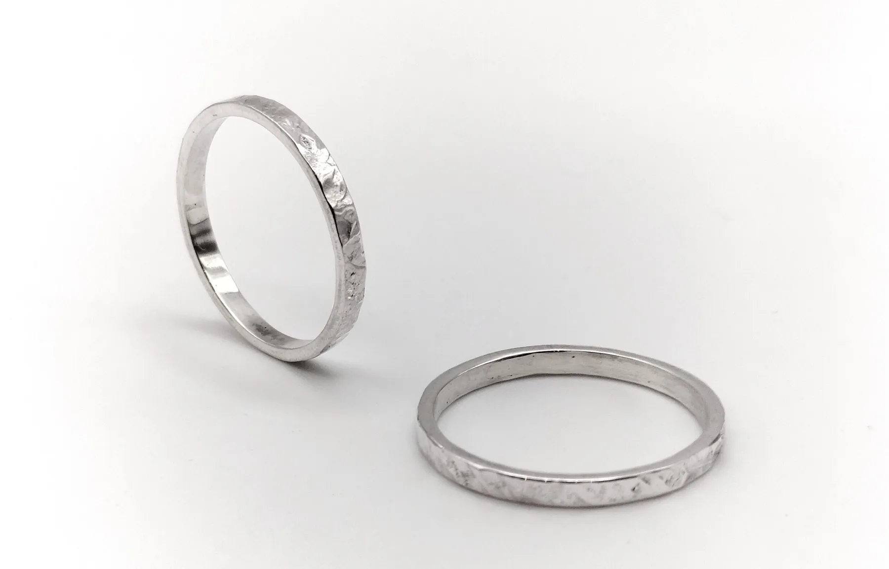 Fabriquez votre bijou en argent massif avec Claire - Image n°5 - Wecandoo