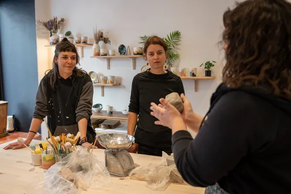 Tournez votre duo de bols en grès avec Marion - Image n°2 - Wecandoo