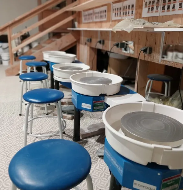 Initiez-vous au tour et à l’estampage avec Claire et son équipe - Image n°4 - Wecandoo