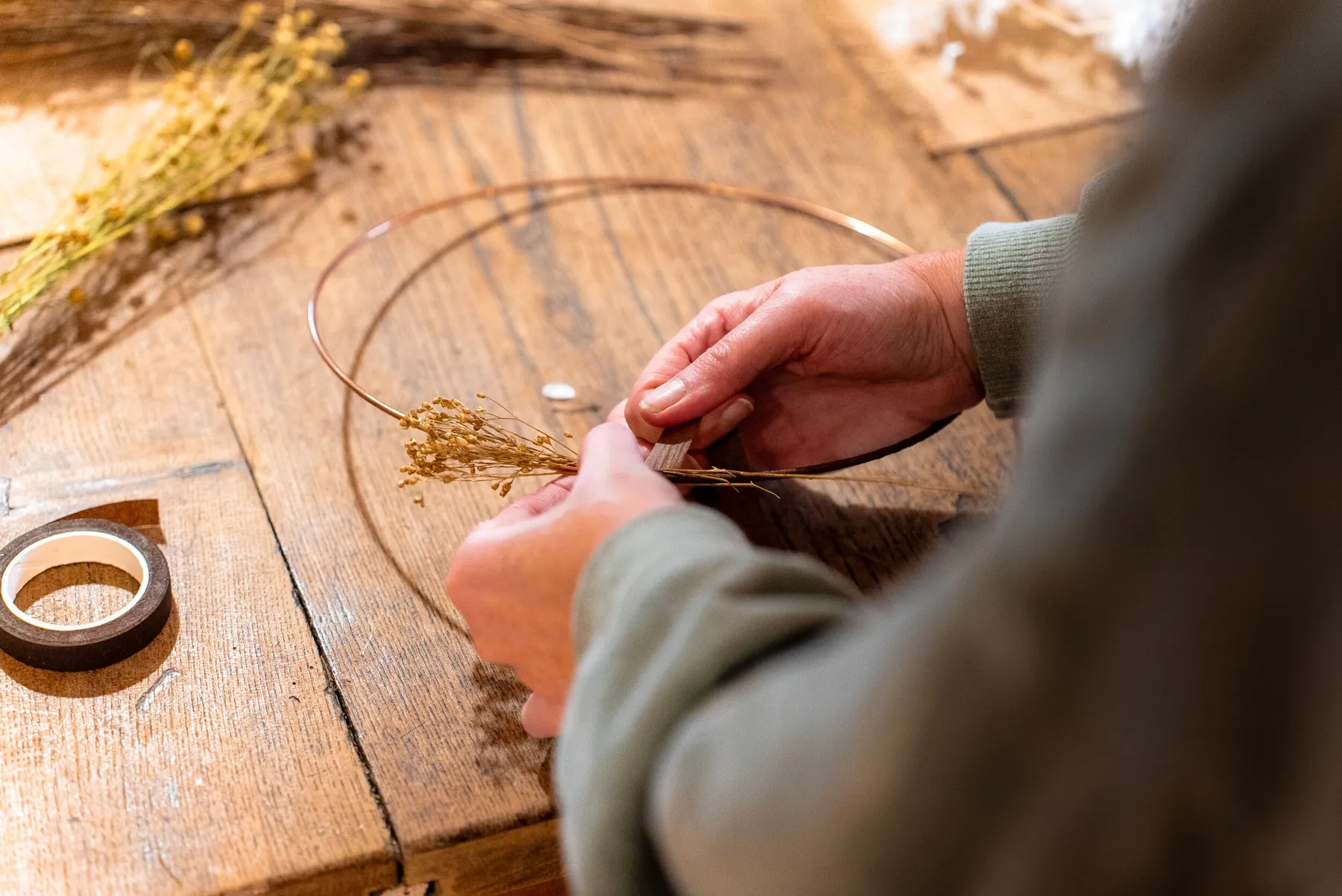 Réalisez votre couronne de fleurs séchées avec Stéphanie - Image n°1 - Wecandoo