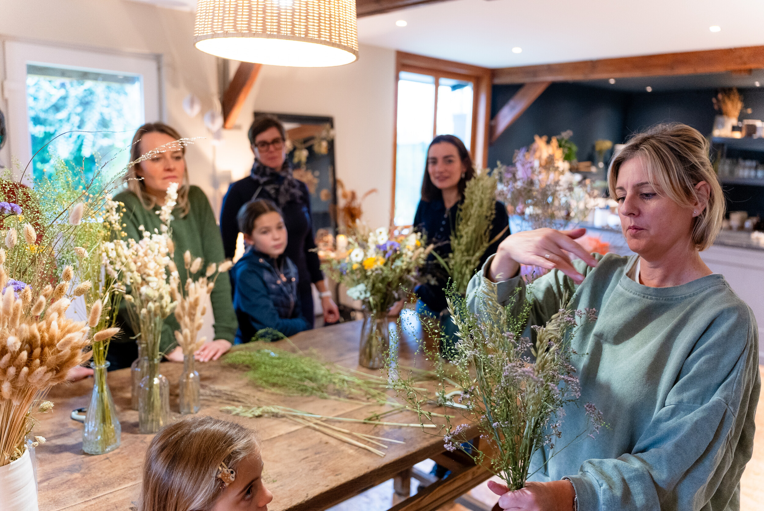 Wecandoo - Réalisez votre bouquet de fleurs séchées avec Stéphanie - Image n°9