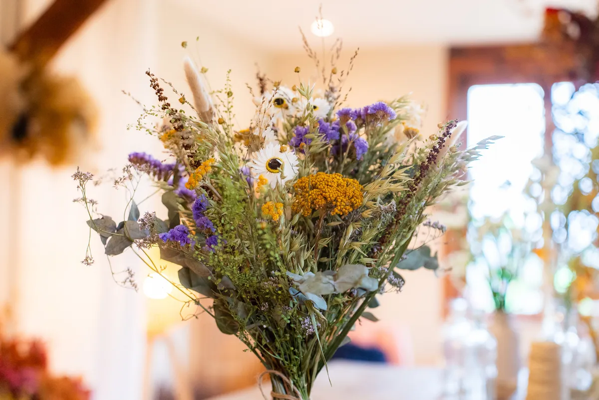 Réalisez votre bouquet de fleurs séchées