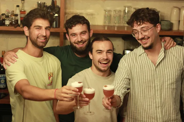 Réalisez vos cocktails signature avec Mélissa et Cloé - Image n°4 - Wecandoo