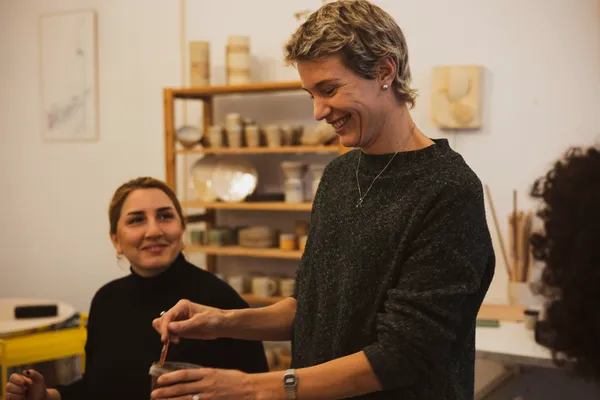 Réalisez votre applique murale design en céramique avec Kathleen - Afbeelding nr. 2 - Wecandoo