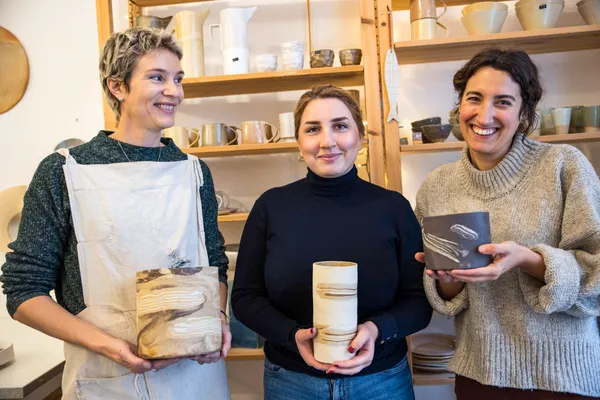 Réalisez votre objet unique en terre mêlée avec Kathleen - Afbeelding nr. 5 - Wecandoo