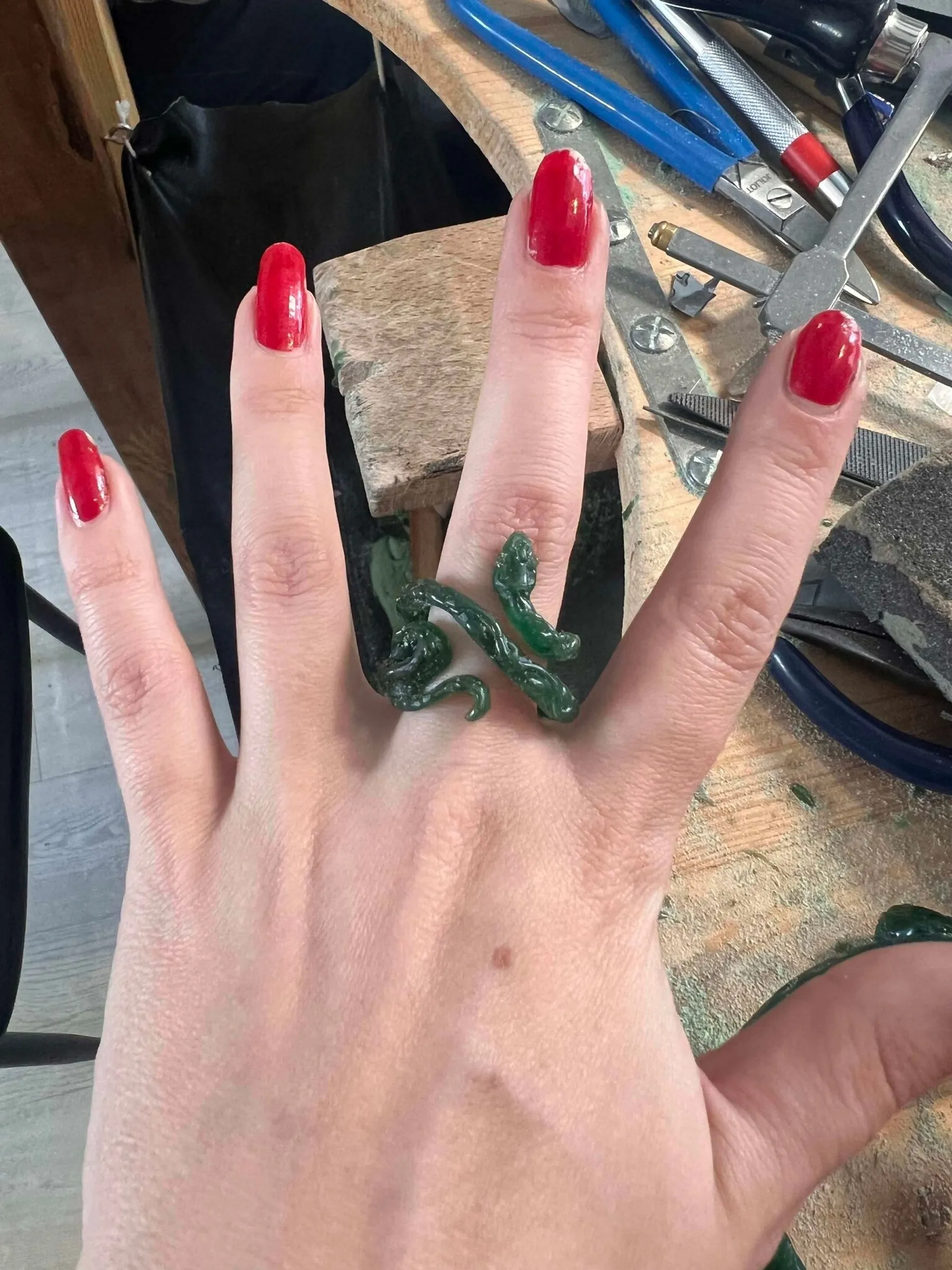 Créez votre bijou personnalisé en argent avec Anaïs - 2J - Image n°3 - Wecandoo