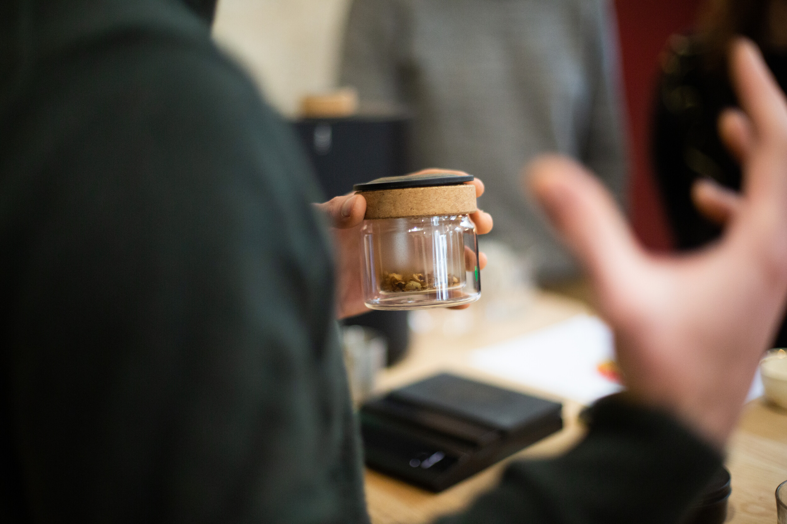 Wecandoo - Découvrez  la torréfaction de café de spécialité avec Nicolas et Lucas - Image n°8