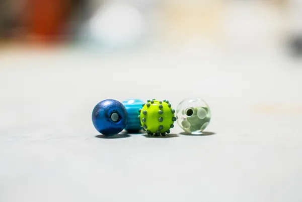 Filez vos perles au chalumeau sur deux jours avec Claudia, Meilleur Ouvrier de France (MOF) - Image n°4 - Wecandoo