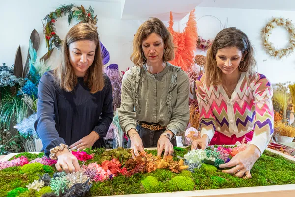 Fabriquez votre fresque végétale en groupe avec Claire - Image n°2 - Wecandoo