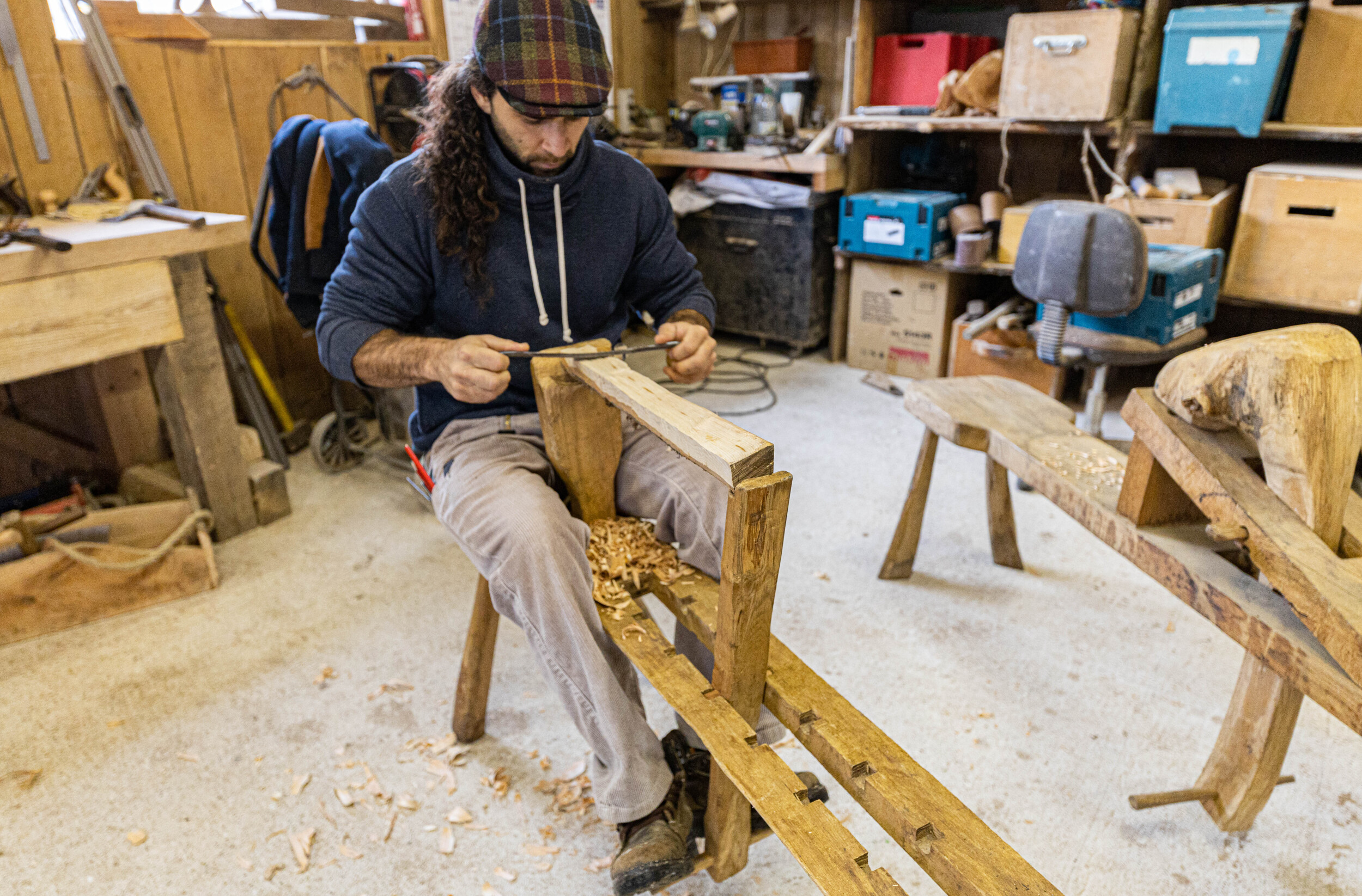 Wecandoo - Fabriquez votre tabouret à partir d'un arbre sur trois journées avec Mathieu - Image n°4