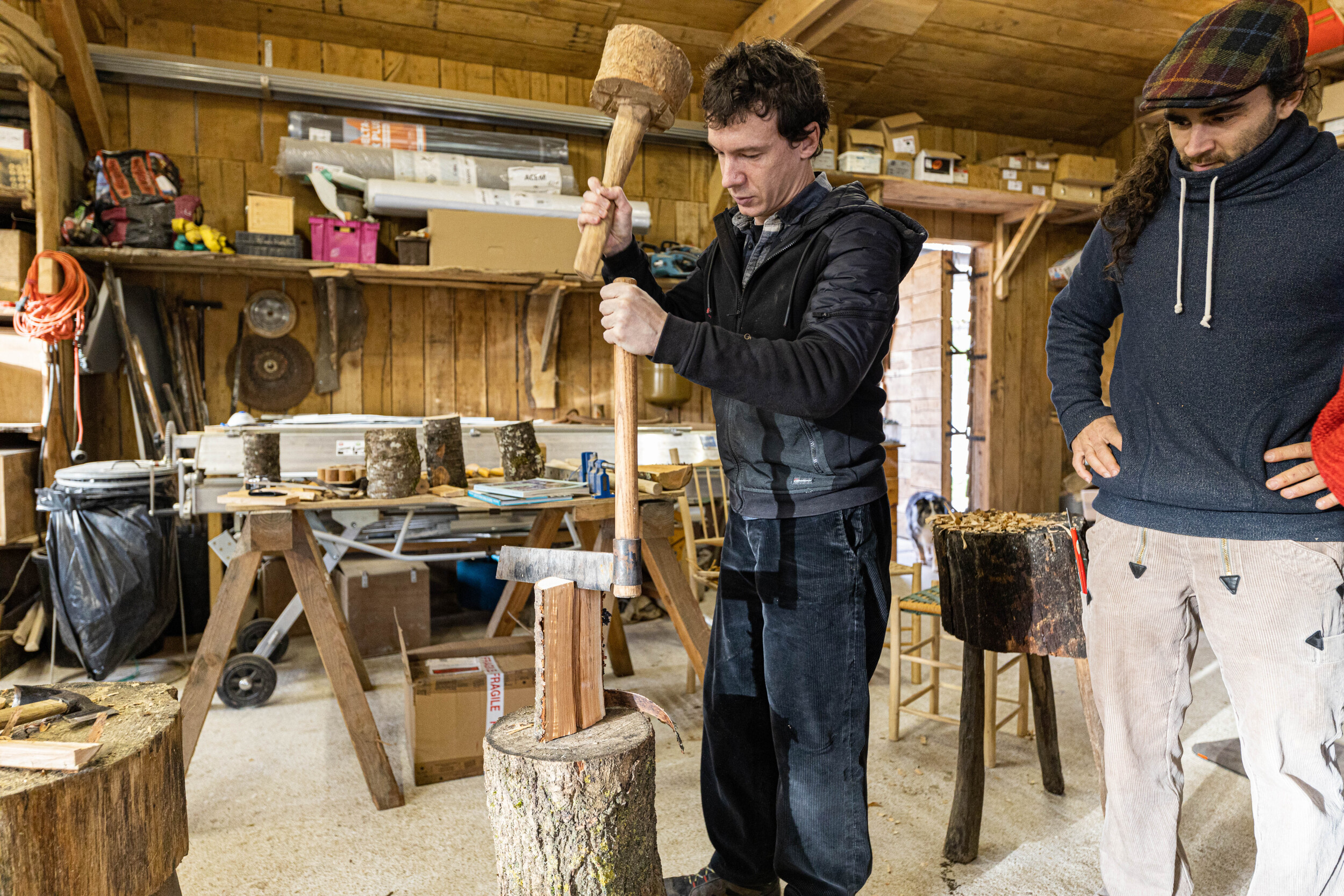 Wecandoo - Fabriquez votre chaise en bois vert à partir d'un arbre sur 5 jours avec Mathieu - Image n°3