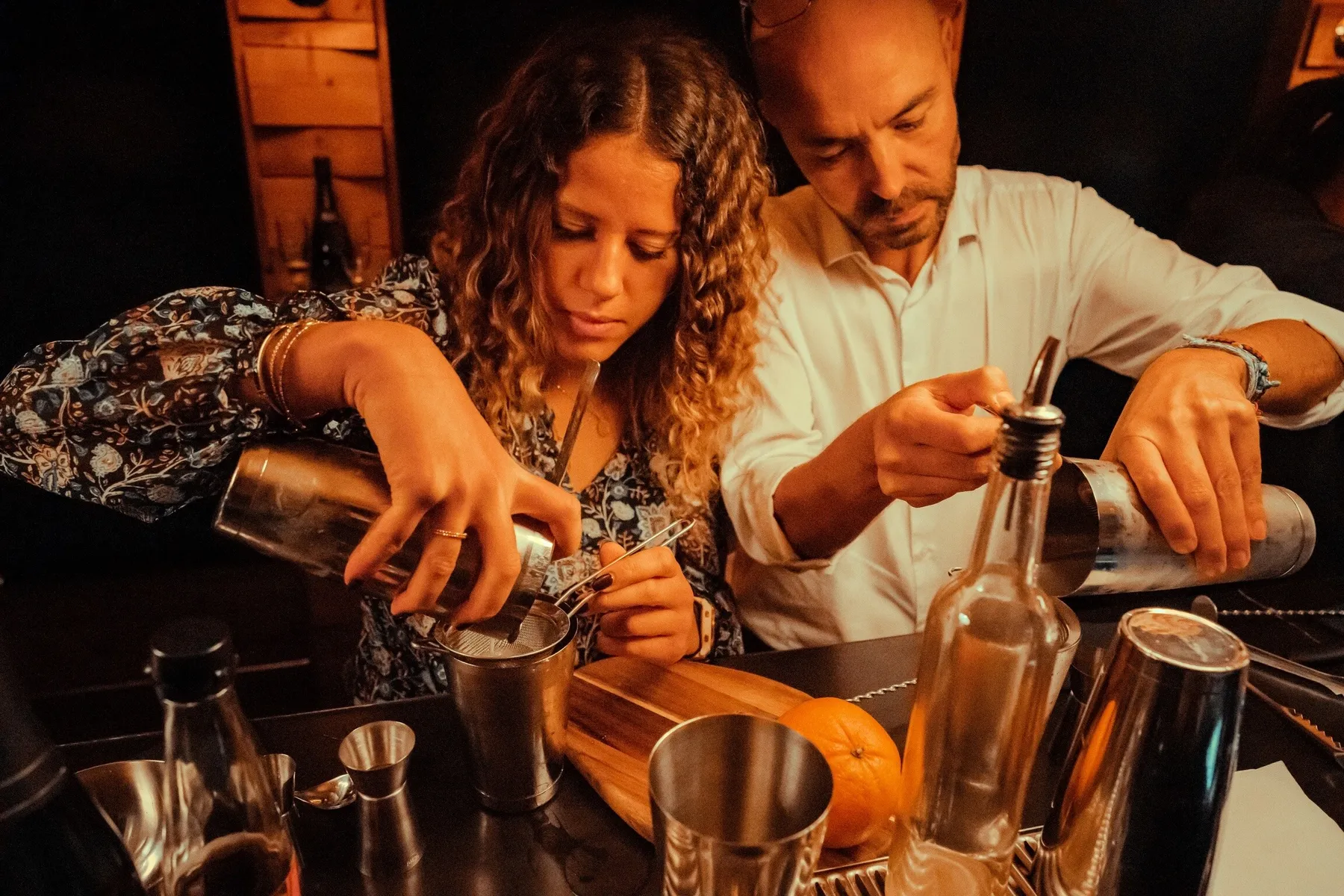 Créez un cocktail au champagne en duo - Image n°3 - Wecandoo