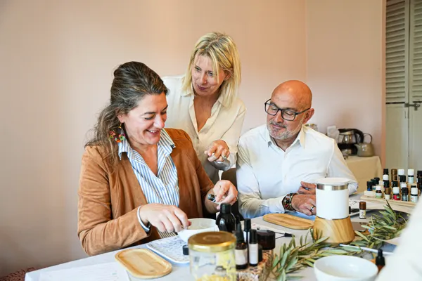 Inspirez votre équipe et réalisez vos essentiels de soins naturels avec Valérie - Image n°4 - Wecandoo