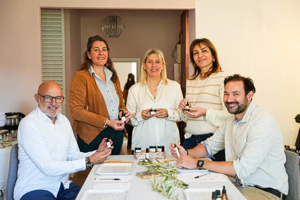 Inspirez votre équipe et réalisez vos essentiels de soins naturels avec Valérie - Image n°3 - Wecandoo