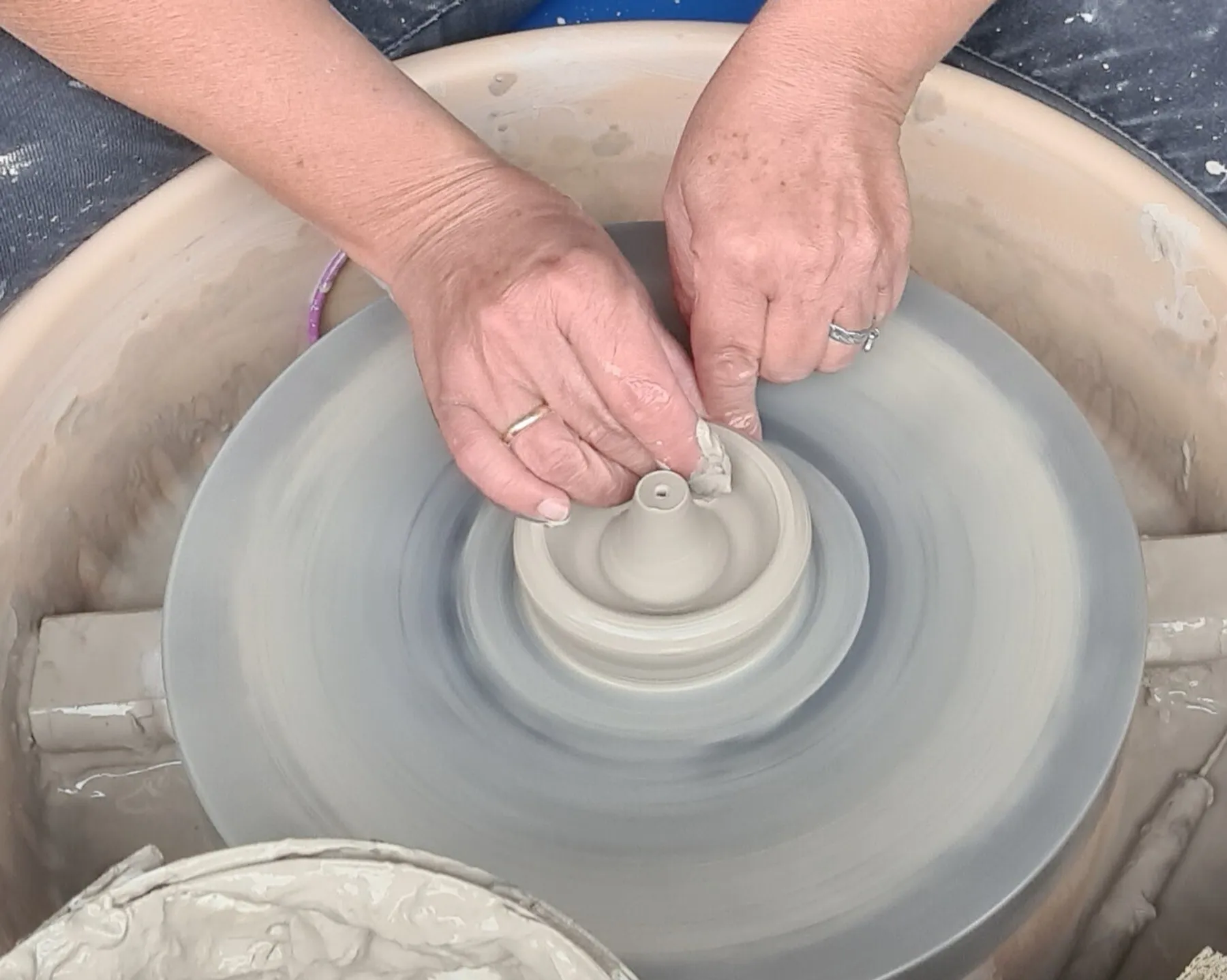 Initiez vous au tour avec Laure - Image n°3 - Wecandoo