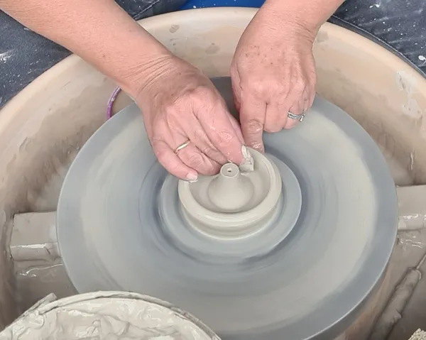 Initiez vous au tour avec Laure - Afbeelding nr. 3 - Wecandoo