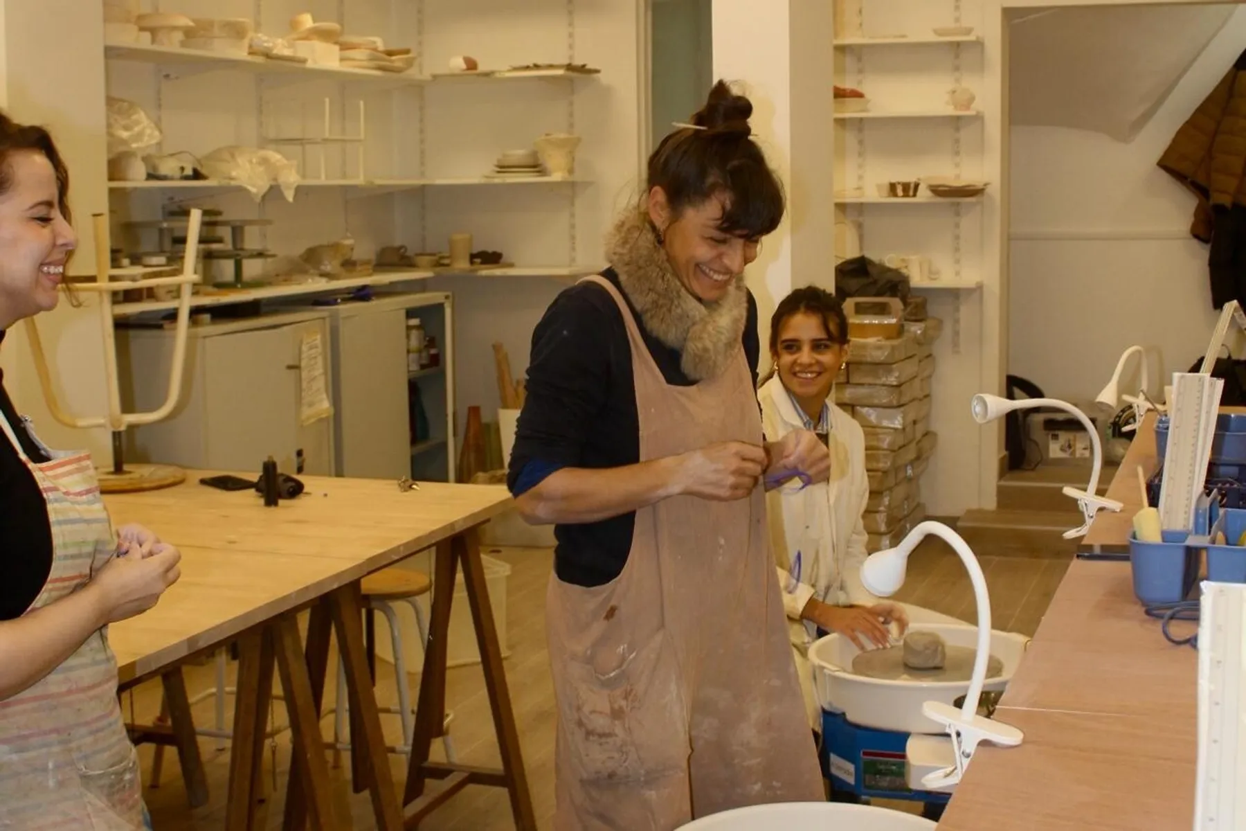 Initiez-vous au tour de potier avec Alice et son équipe - Image n°5 - Wecandoo