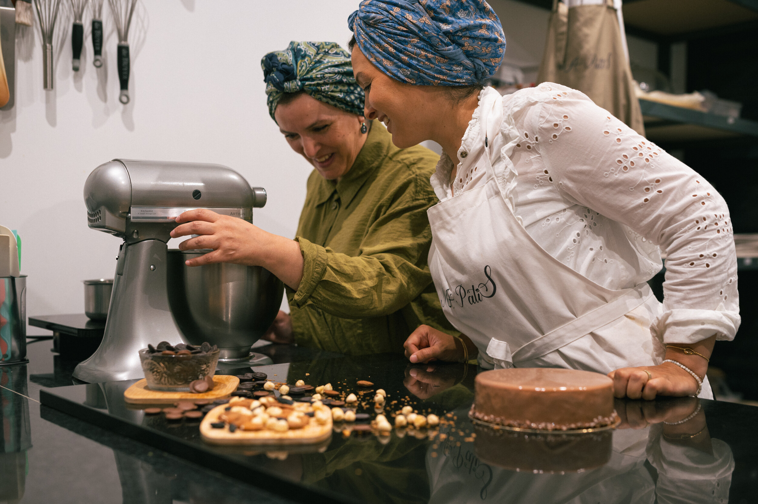 Wecandoo - Réalisez un gâteau au chocolat avec Mohamed-Amine - Image n°3