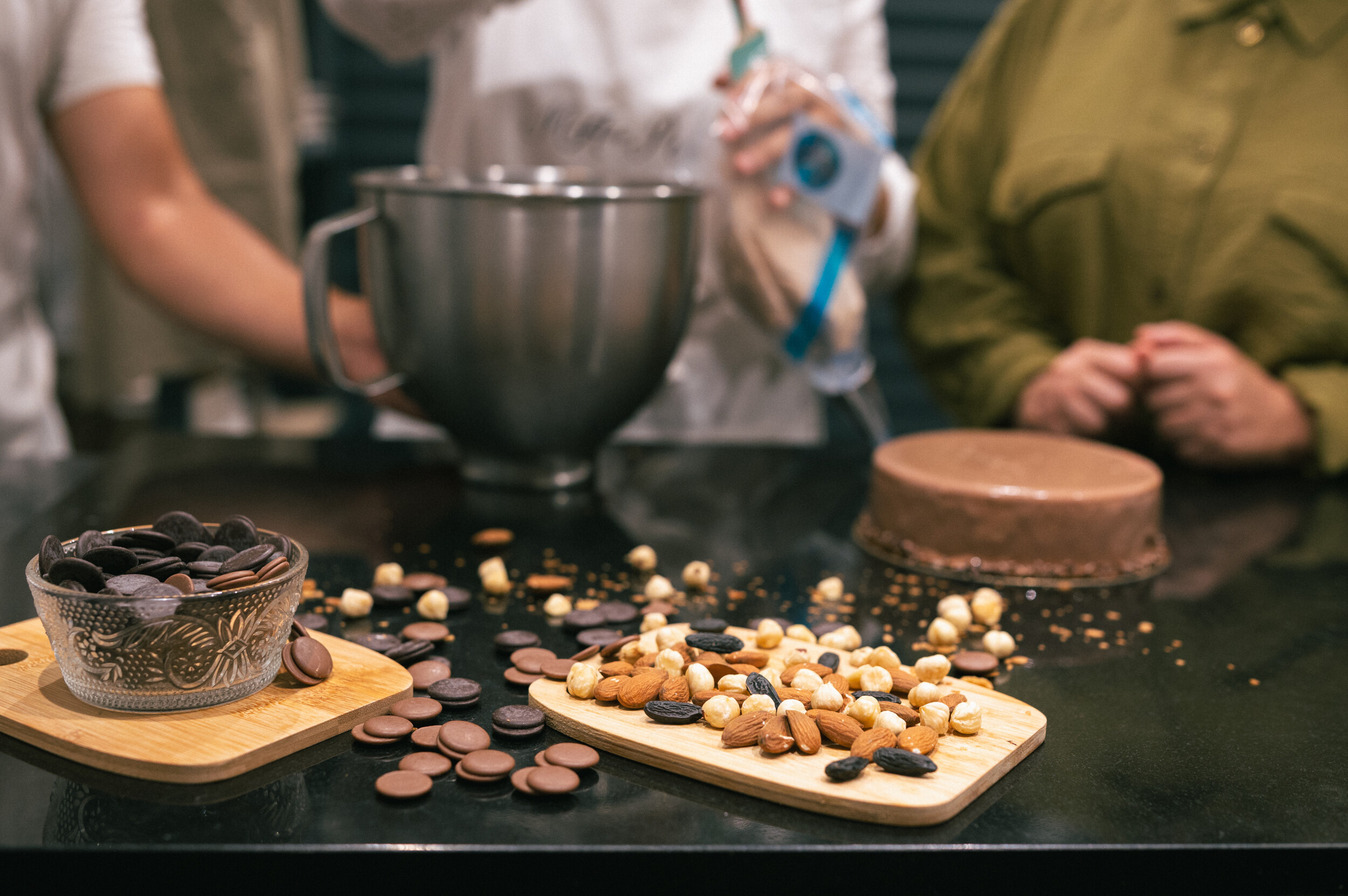 Wecandoo - Réalisez un gâteau au chocolat avec Mohamed-Amine - Image n°7