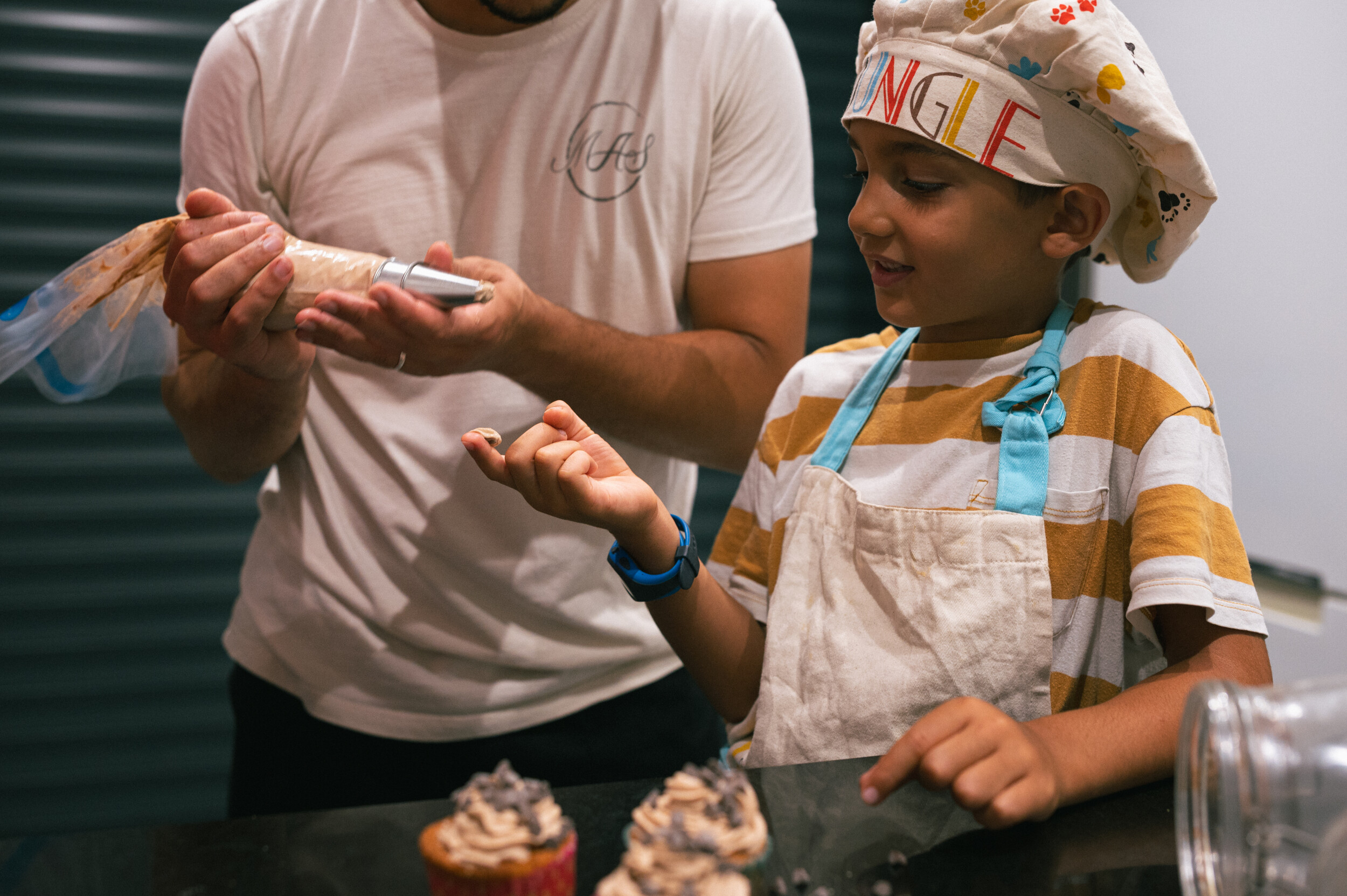 Wecandoo - Réalisez un gâteau au chocolat avec Mohamed-Amine - Image n°9