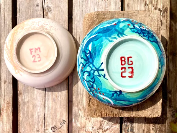 Initiez-vous au décor sur céramique avec Maria - Image n°4 - Wecandoo