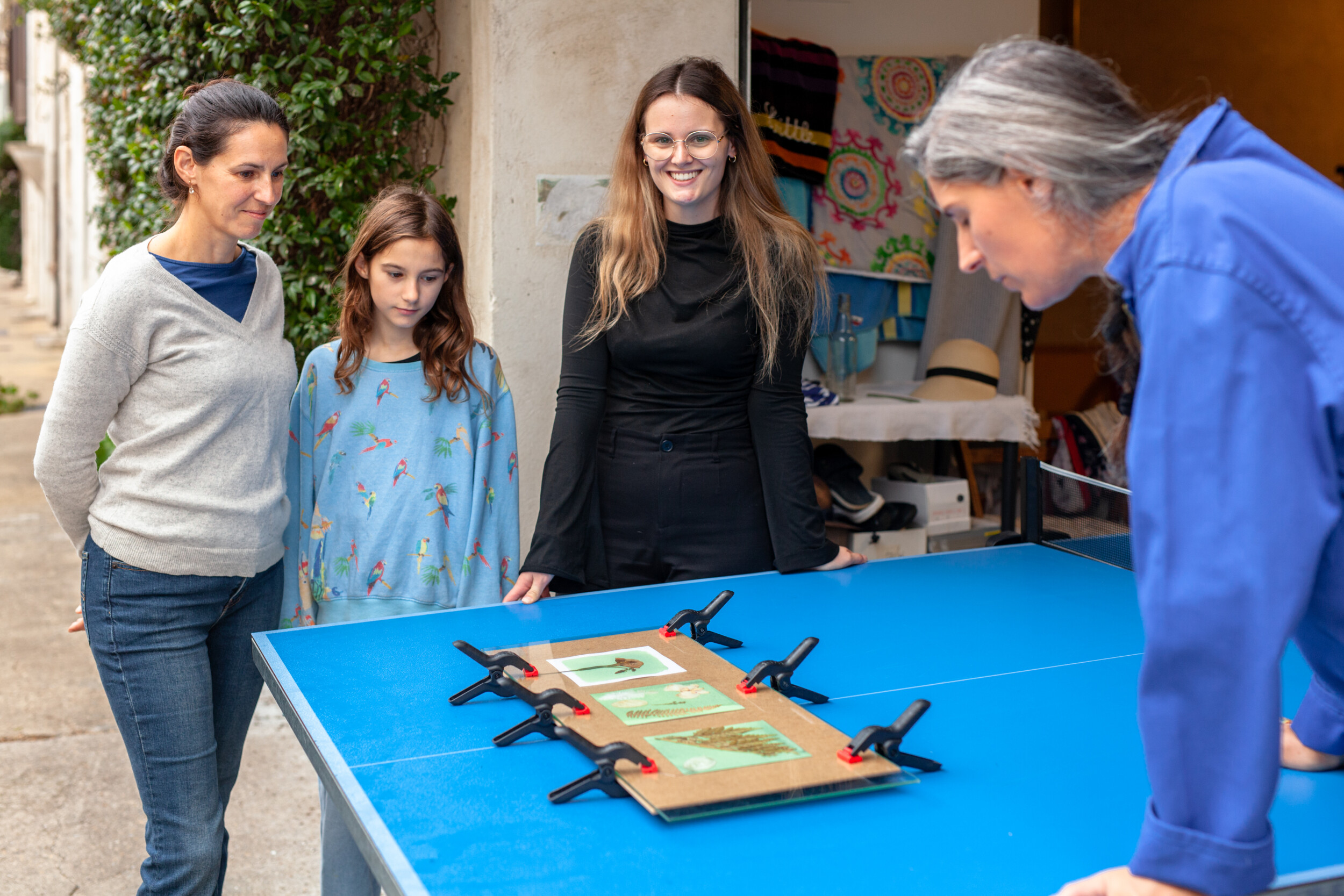 Wecandoo - Découvrez le cyanotype en famille avec Sarah - Image n°8