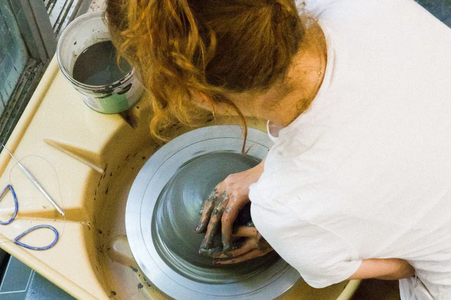 Initiez-vous au tour du potier sur une journée - Image n°1 - Wecandoo