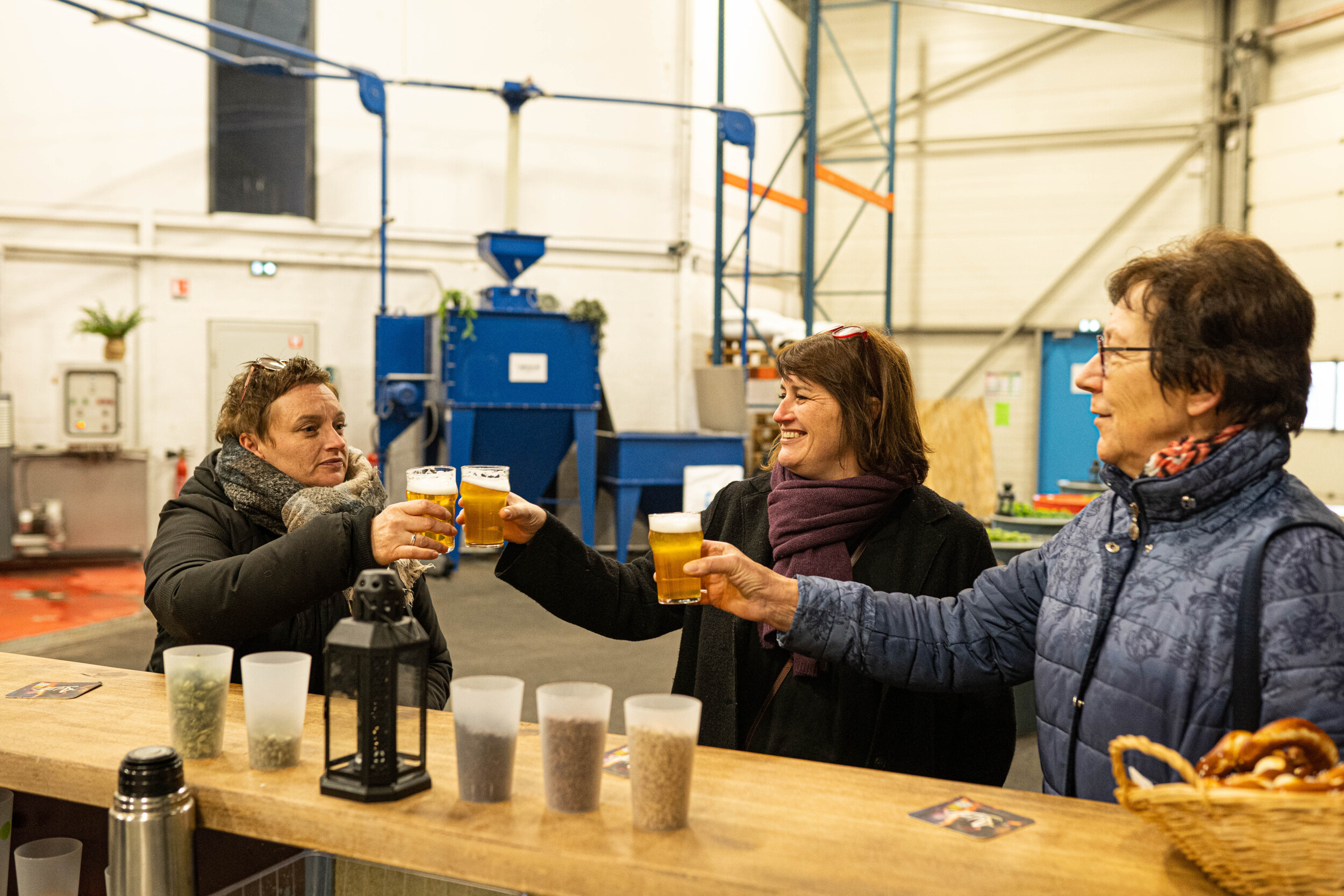 Wecandoo - Visitez une microbrasserie et dégustez des bières et bretzels avec Marc et Philippe - Image n°4