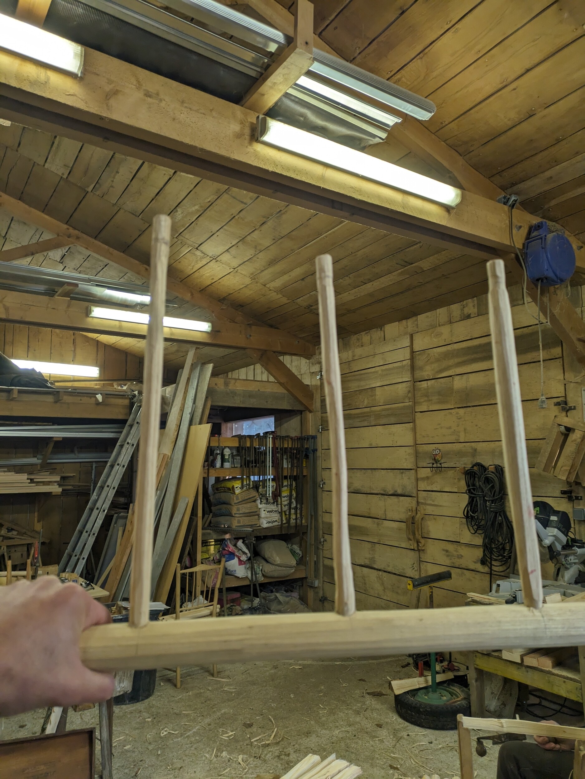 Wecandoo - Fabriquez votre tabouret à partir d'un arbre sur trois journées avec Mathieu - Afbeelding nr. 5