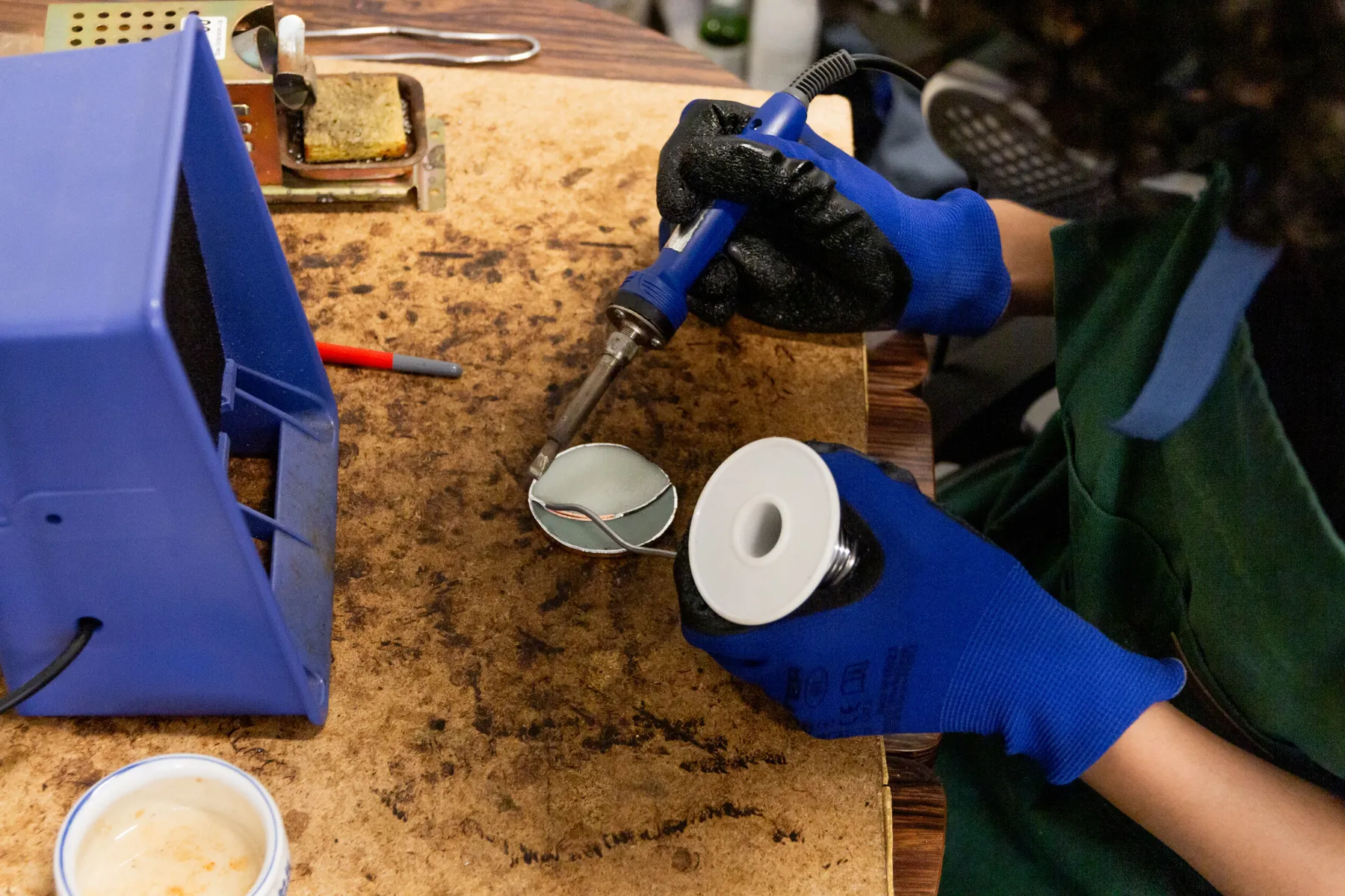 Réalisez votre miroir en vitrail avec Noëllie - Image n°4 - Wecandoo