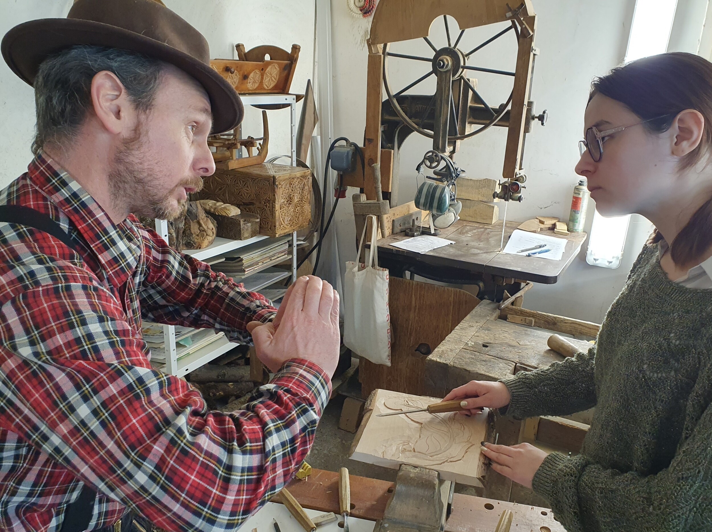 Wecandoo - Initiez-vous à la sculpture sur bois sur une journée avec Jean-Camille - Image n°3