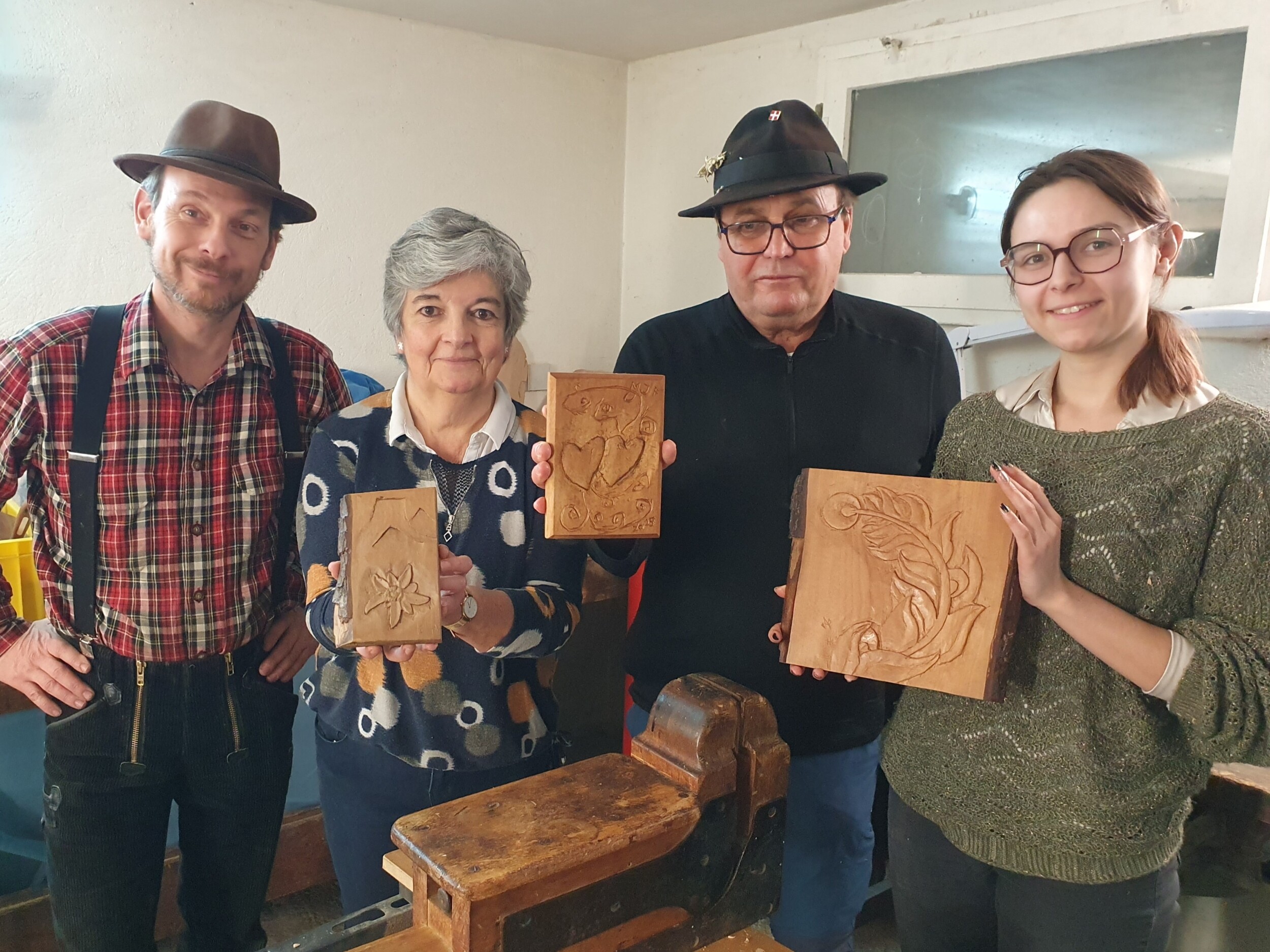 Wecandoo - Initiez-vous à la sculpture sur bois sur une journée avec Jean-Camille - Image n°4