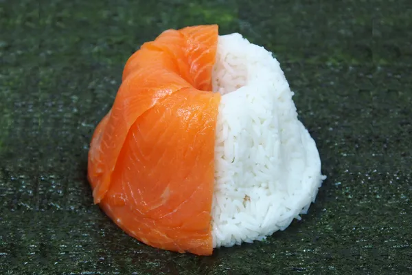 Revisitez le kouglopf en version salée et sucrée en groupe avec Sonia - Image n°2 - Wecandoo