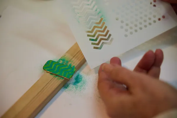 Réalisez vos boucles d'oreilles avec Sabrina - Image n°5 - Wecandoo