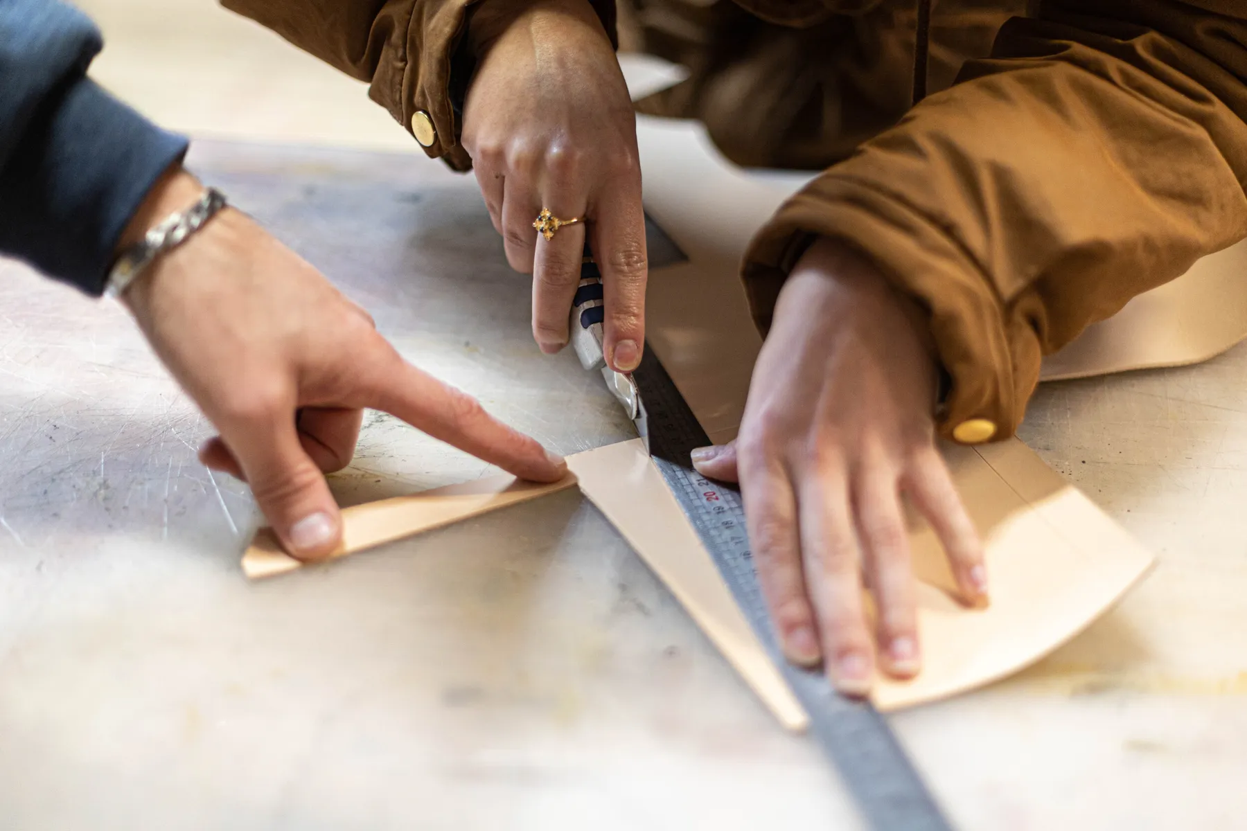 Fabriquez votre ceinture en cuir avec Vincent - Image n°3 - Wecandoo