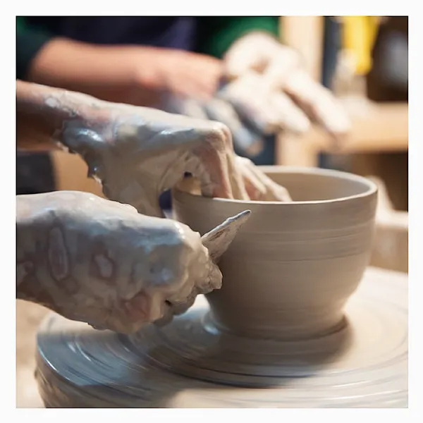 Initiez-vous au tour de potier sur une journée - Image n°5 - Wecandoo