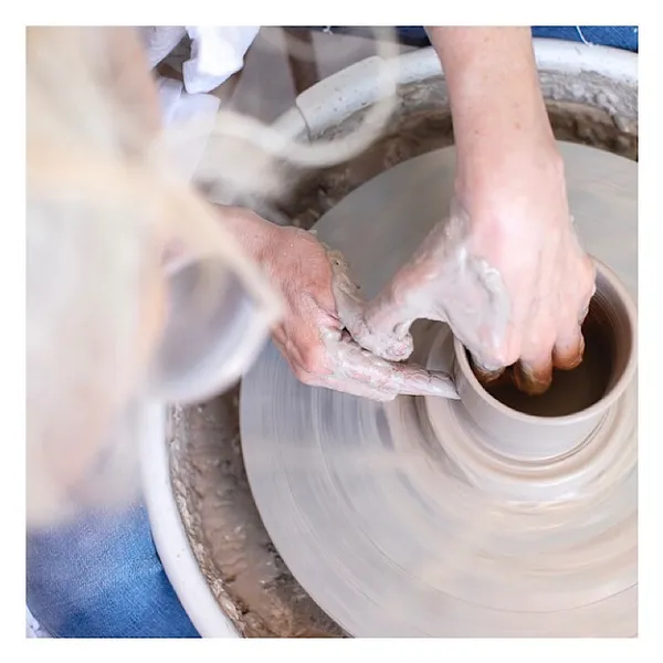 Initiez-vous au tour de potier sur une journée - Image n°2 - Wecandoo