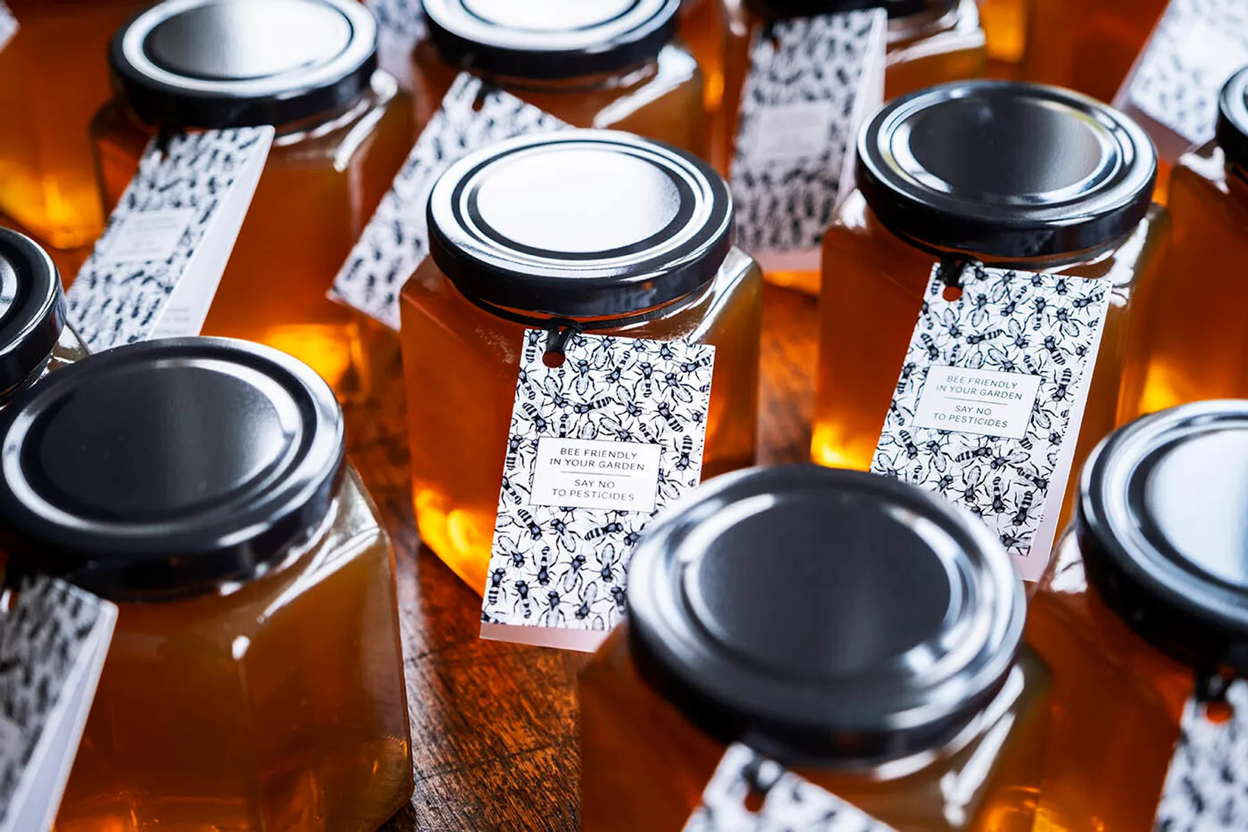 Réunissez votre équipe et plongez au cœur de l’univers fascinant des abeilles avec Dieter - Afbeelding nr. 5 - Wecandoo