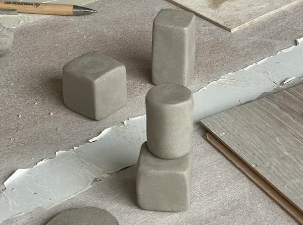 Réunissez votre équipe et fabriquez vos bougeoirs en céramique avec Anne - Image n°3 - Wecandoo