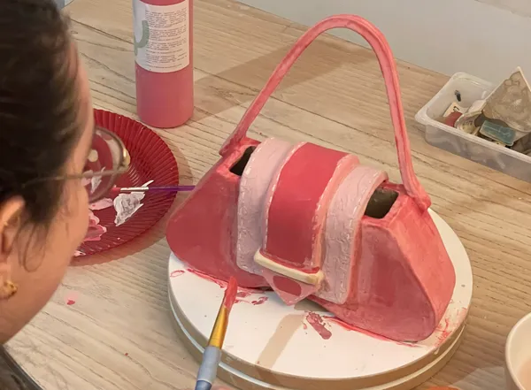 Fabriquez votre sac vase en céramique avec Anne - Image n°5 - Wecandoo