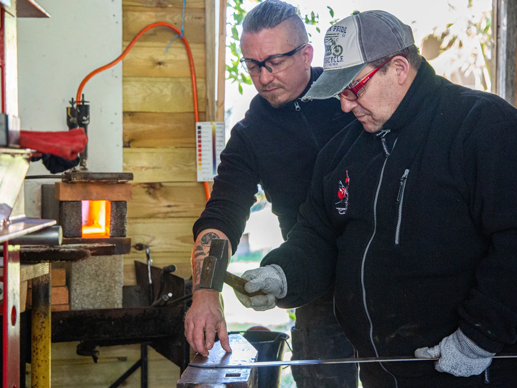 Forgez votre couteau damas de A à Z avec Xavier - 3J - Image n°2 - Wecandoo