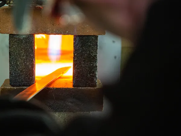 Forgez votre couteau damas de A à Z avec Xavier - 3J - Afbeelding nr. 1 - Wecandoo