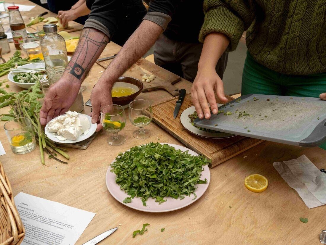 Wecandoo - Découvrez et cuisinez des plantes sauvages sur une journée avec Milena et Anna - Image n°3