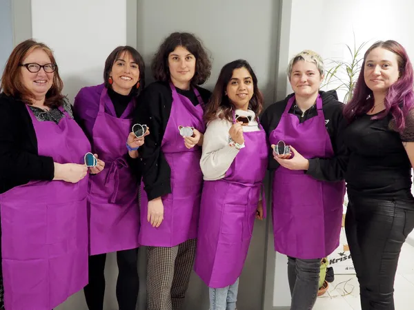 Initiez-vous au vitrail Tiffany avec Marine - Afbeelding nr. 4 - Wecandoo