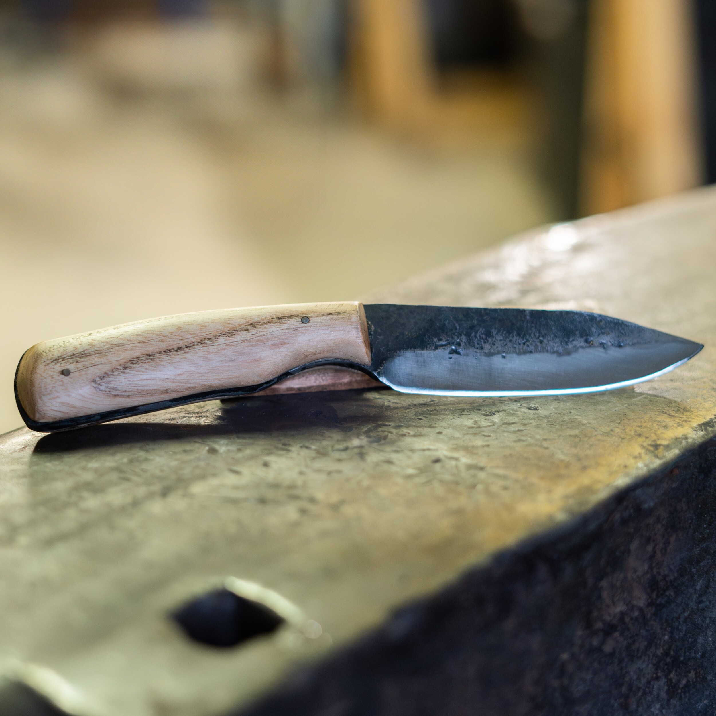 Réalisez votre couteau droit - 1J