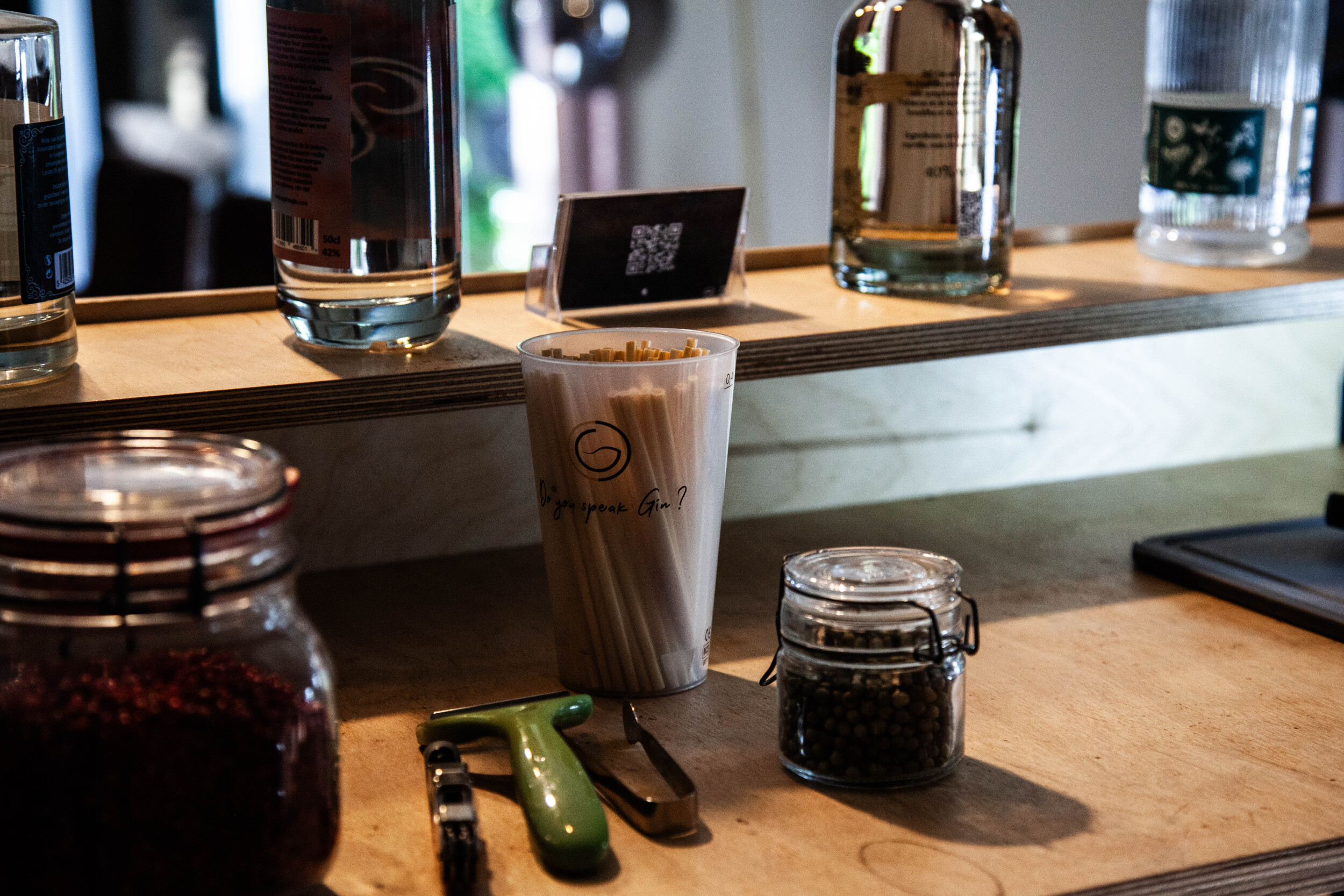 Créez et dégustez des cocktails exclusifs à base de gin avec Quentin - Image n°10 - Wecandoo